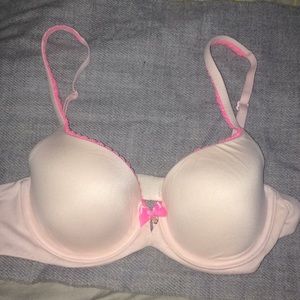 Victoria Secret lined demi Bra